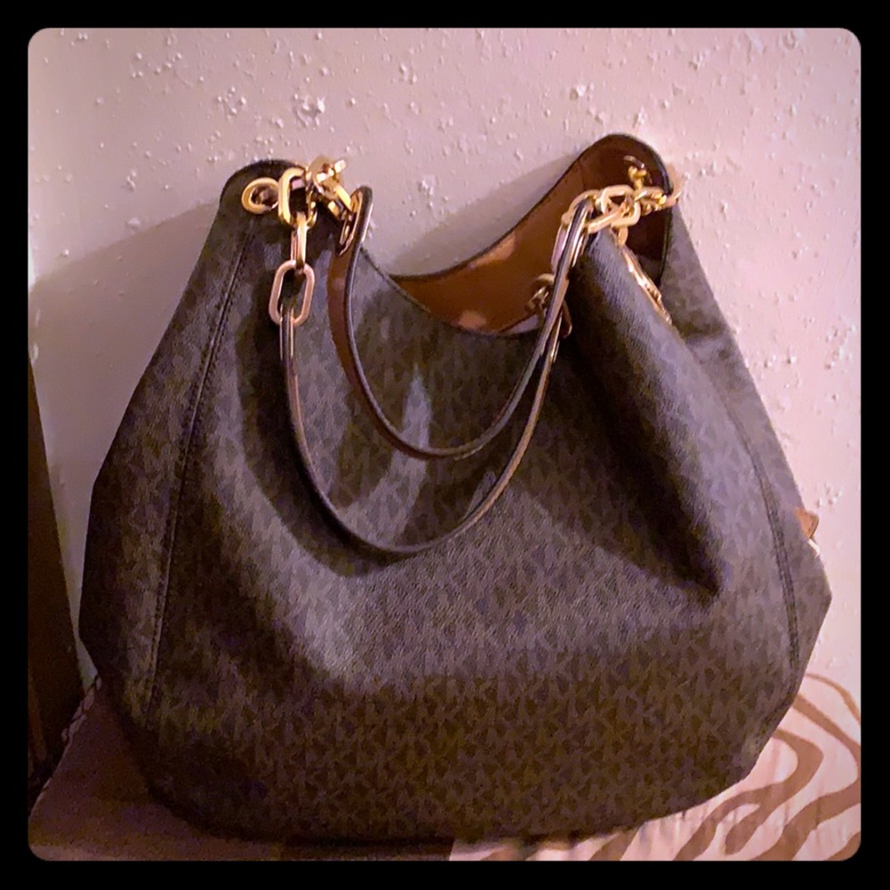Michael Kors Hobo
